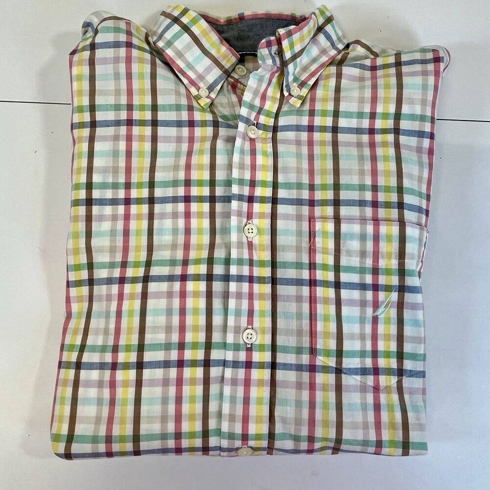 Nautica Button Up Men's Shirt. Med. Spring Multicolor Long Sleeve Contrast Cuff‎